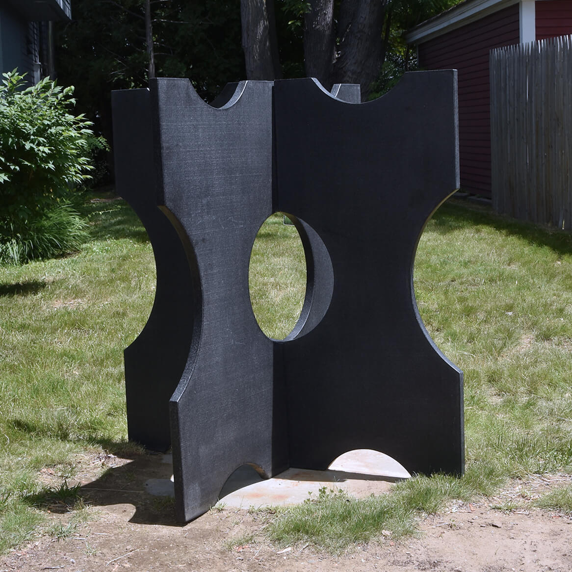 A photo of the sculpture "hopskip" by Nicole Peskin